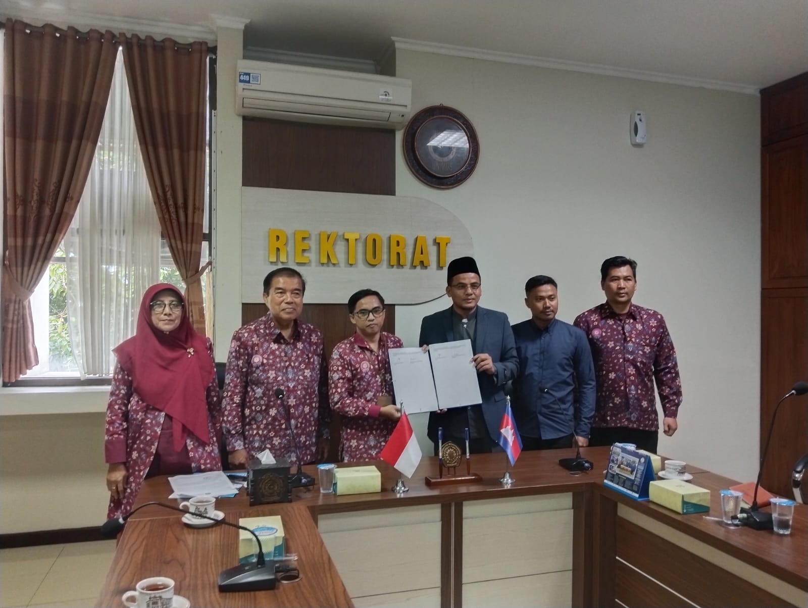 Read more about the article Penandatanganan MoU UNIMUS dan Asian Foundation for Education and Development Cambodia Serta MoA FIPH UNIMUS, Perkuat Kolaborasi Internasional di Bidang Pendidikan