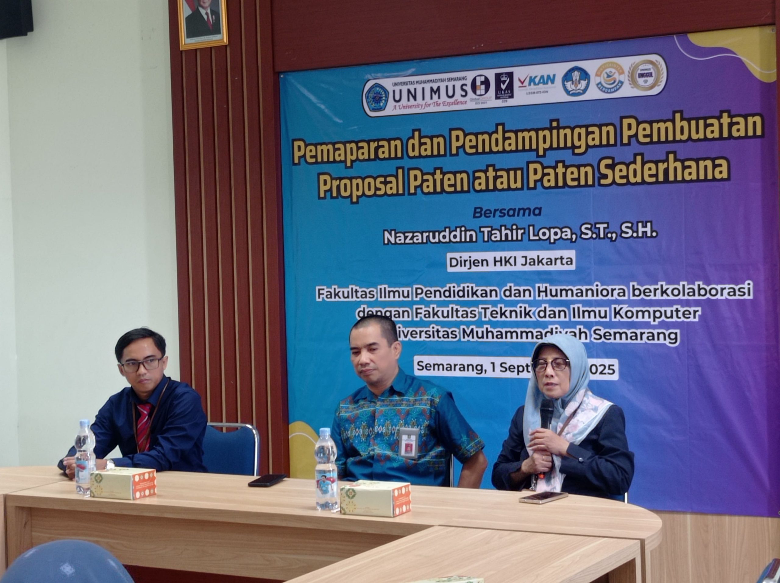 Read more about the article FIPH berkolaborasi dengan FTIK Universitas Muhammadiyah Semarang menggelar kegiatan Pemaparan dan Pendampingan Pembuatan Proposal Paten atau Paten Sederhana dengan menghadirkan Pemeriksa Paten Kemenkumham RI