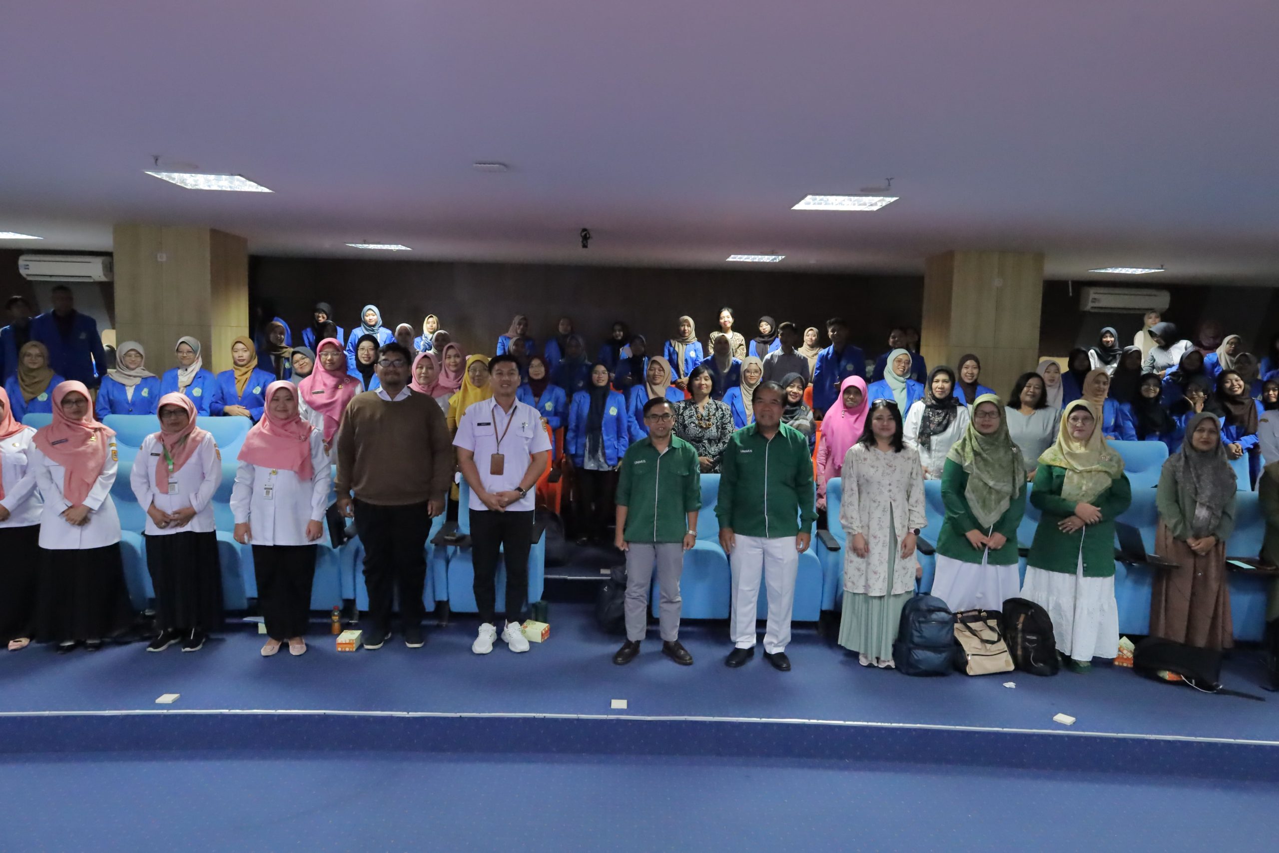 Read more about the article Perkuat Kompetensi DPL, Guru Pamong dan Mahasiswa PPG Calon Guru, PPG UNIMUS Gelar Workshop Penelitian Tindakan Kelas