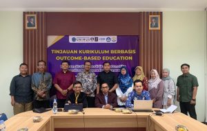 Read more about the article Prodi S1 Pendidikan Matematika Gelar Peninjauan Kurikulum Berbasis Outcome-Based Education
