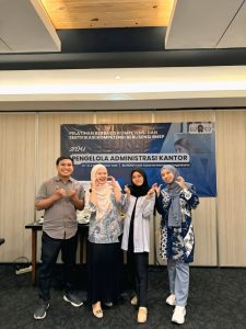 Read more about the article Tendik FIPH Unimus lolos pada Program Sertifikasi Kompetensi Dosen dan Tendik Tahun 2025